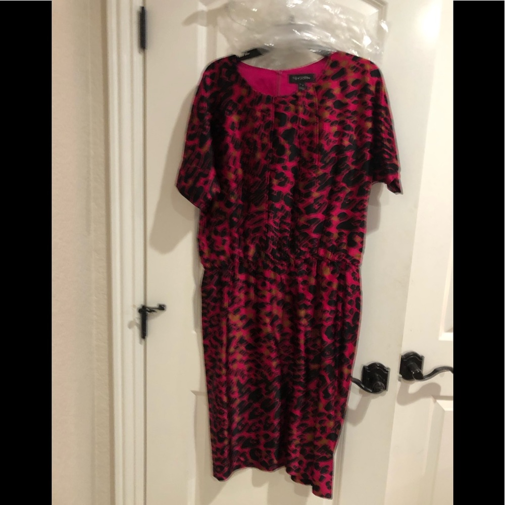 Gorgeous St John Dress